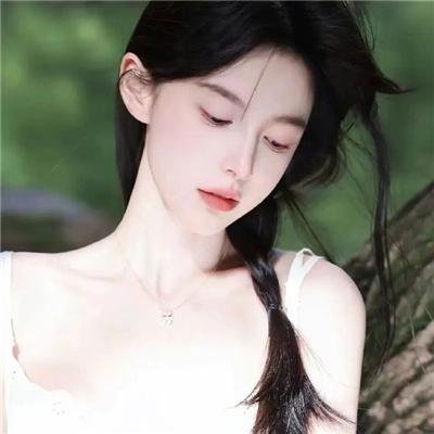 公园里的女孩